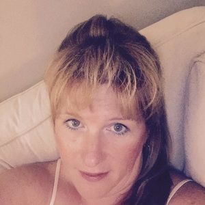 Meet your Posher, Candi